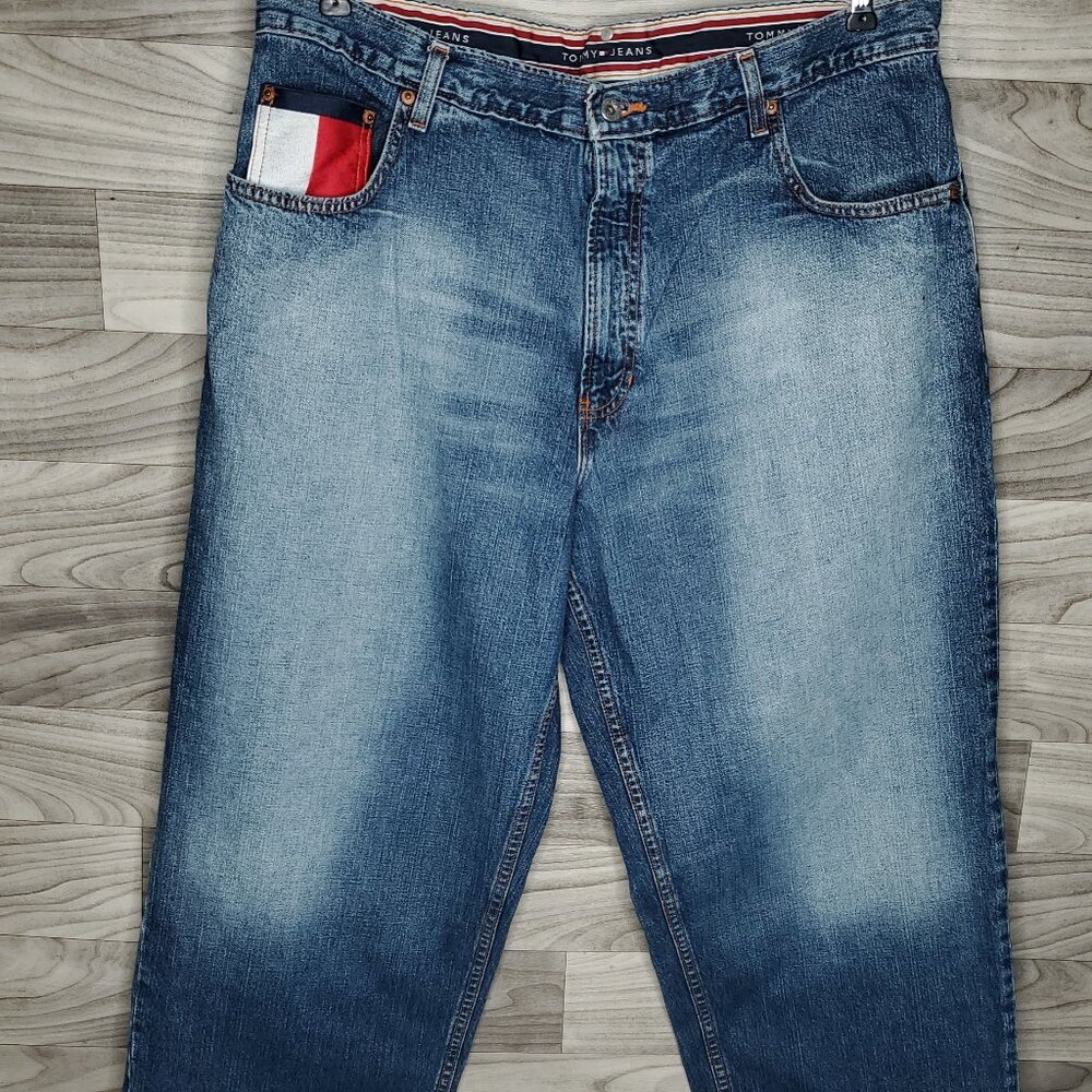 Tommy Hilfiger Men's Vintage Jeans 40x32 Y2K Wide-Leg Skate Baggy Distressed